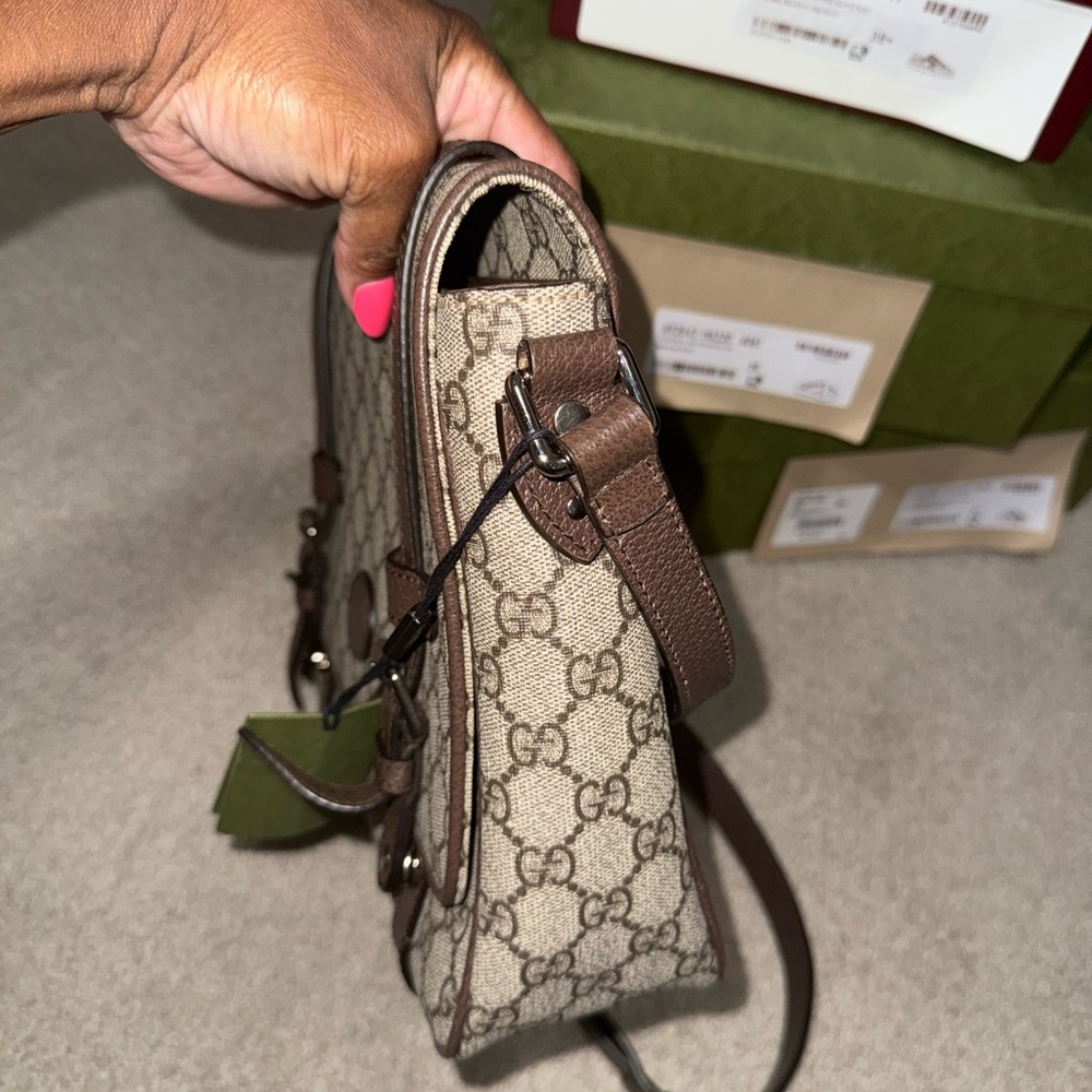 Gucci Messenger crossbody bag - Picture 7 of 8